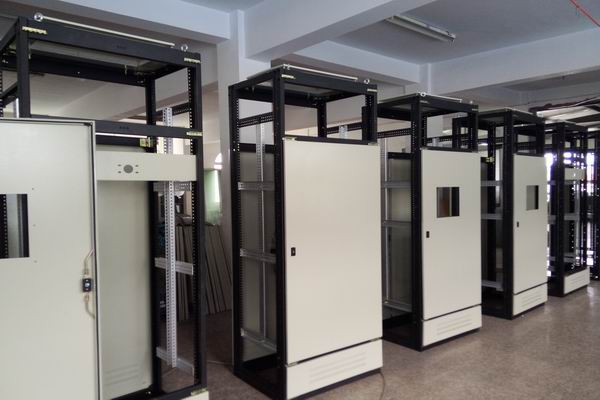 路桥配电柜-3683厂家配电柜检修需要注意的